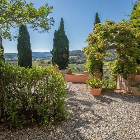 בית נופש Casale Le Pitte *